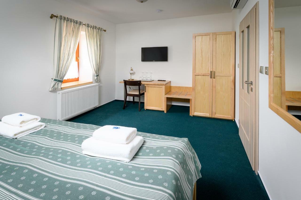 Vencluv Statek Hotel Javornice Værelse billede
